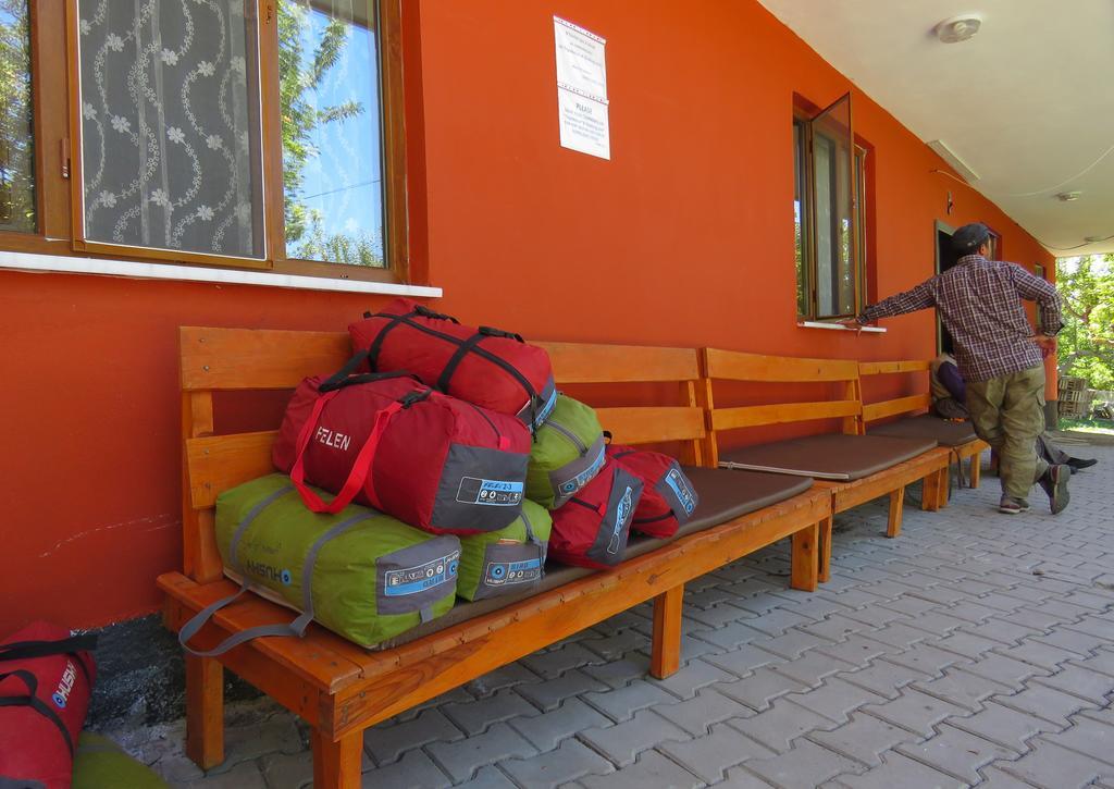 Taurus Guest House Cukurbag  Luaran gambar