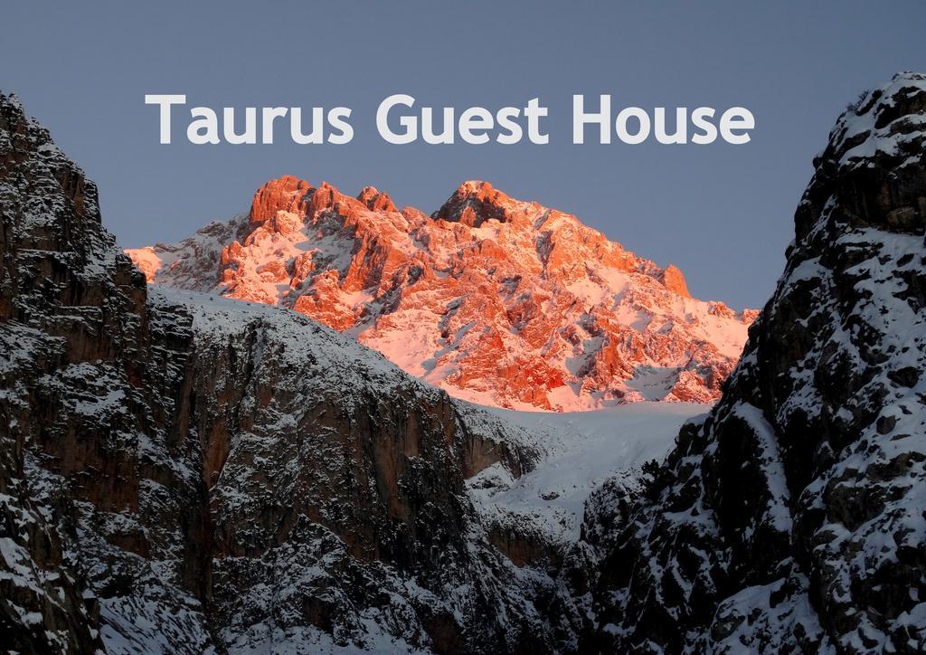 Taurus Guest House Cukurbag  Luaran gambar